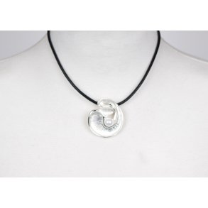 NMJ-006 maze with pearl