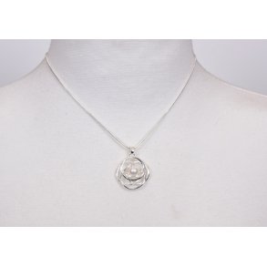 NMJ-122 stained-glass windows