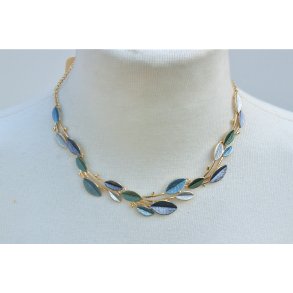 Leaf Set with earrings