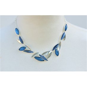 Leaf and drops Set with earrings