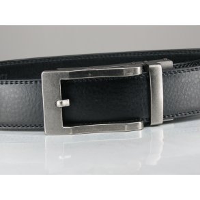 Smart Belts jeans open look