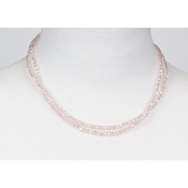 4mm - 90 cm long necklace Crystalglass p elastik CG # 19	ligt rose