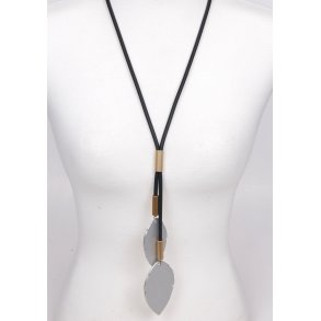 rubber chain with leaves