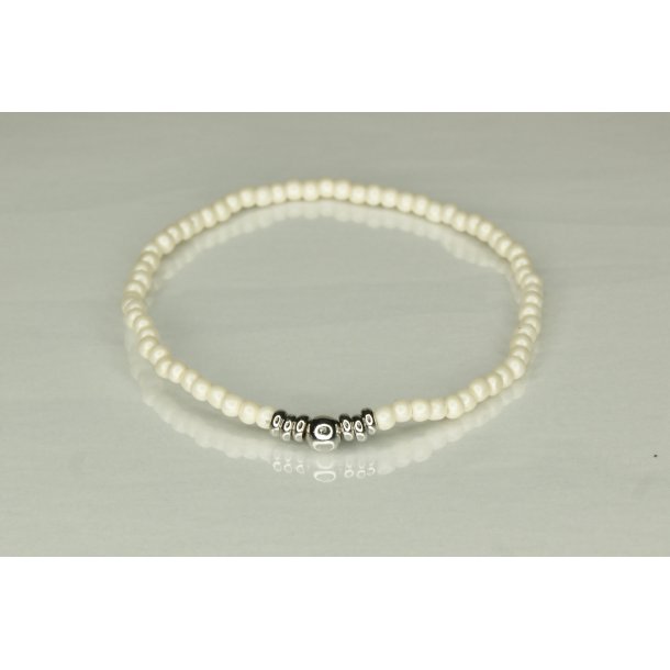 Glass Pearls 3 mm with 1 deko Silver Off white