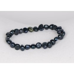 Peach perals bracelet