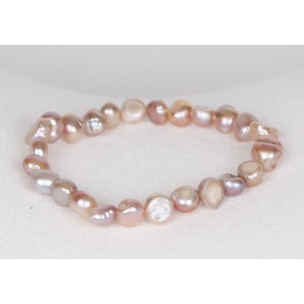 Peach perals bracelet Light brown w/shades P#28