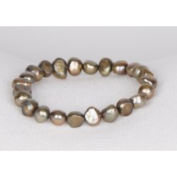 Peach perals bracelet