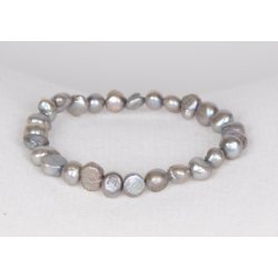 Peach perals bracelet