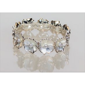  Bracelet flowers with pearl