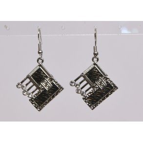  black design art 1 Hang earrings