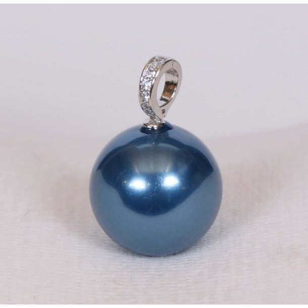 425-52 Queen shellpearl pearl 22 mm Charm  ST# 219 Light Blue