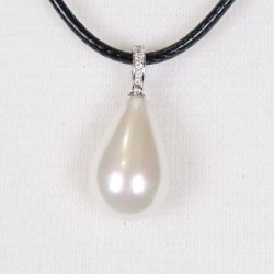 425-53 Queen Drop shellpearl pearl 16 x 25 mm Charm