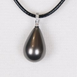 425-53 Queen Drop shellpearl pearl 16 x 25 mm Charm