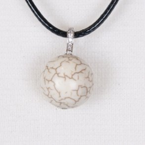 Queen White Stone perle 22 mm