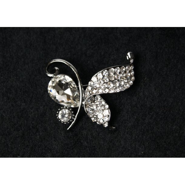 Brooch butterfly 1/2 diamonds