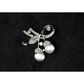 Brooch design knot # 2