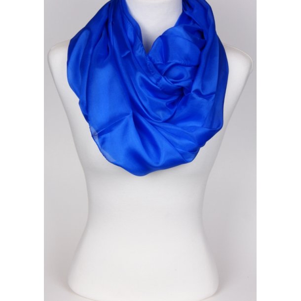 Cobolt Blue # 7	180 x 110 cm Silk