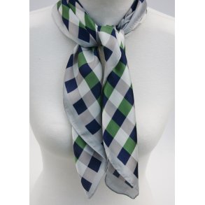 Green	70 x 70 cm Silkfeeling MKP-016 diced